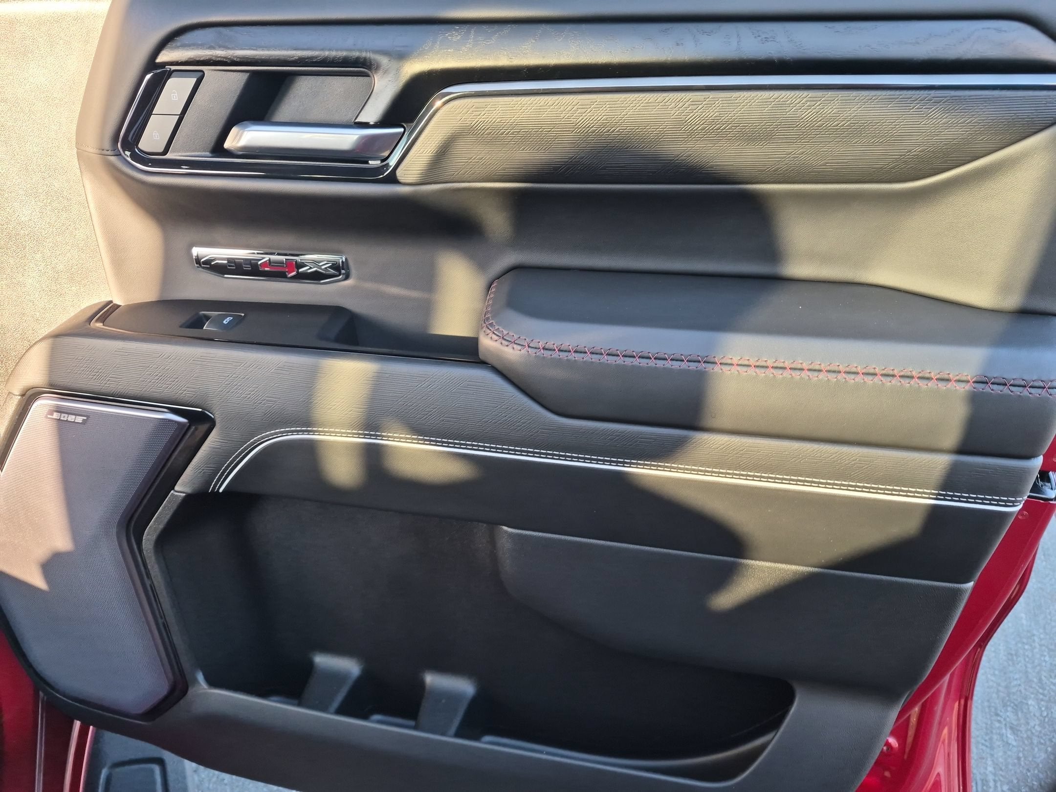 2025 GMC Sierra 1500 AT4X