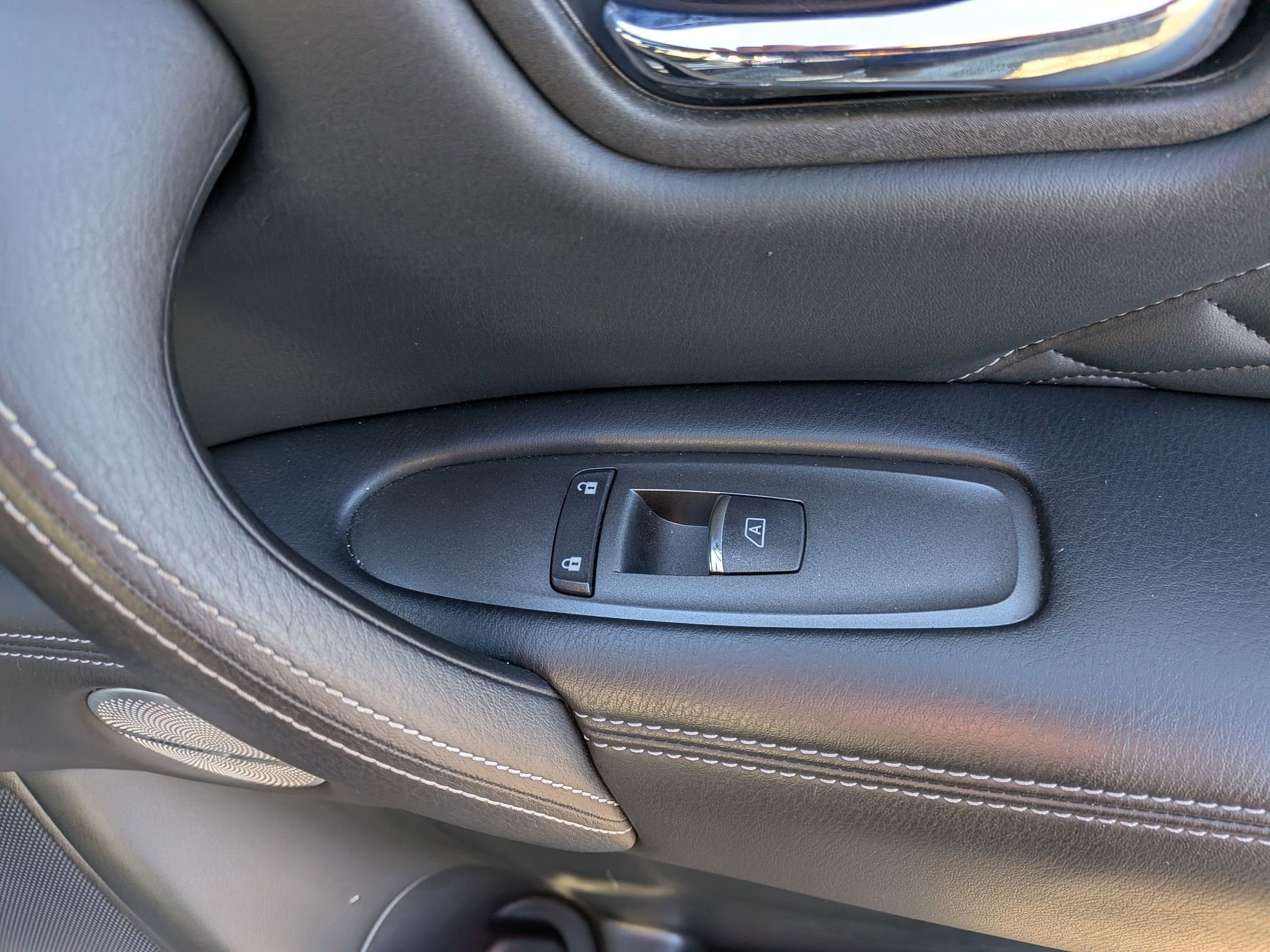 2021 INFINITI QX80 SENSORY