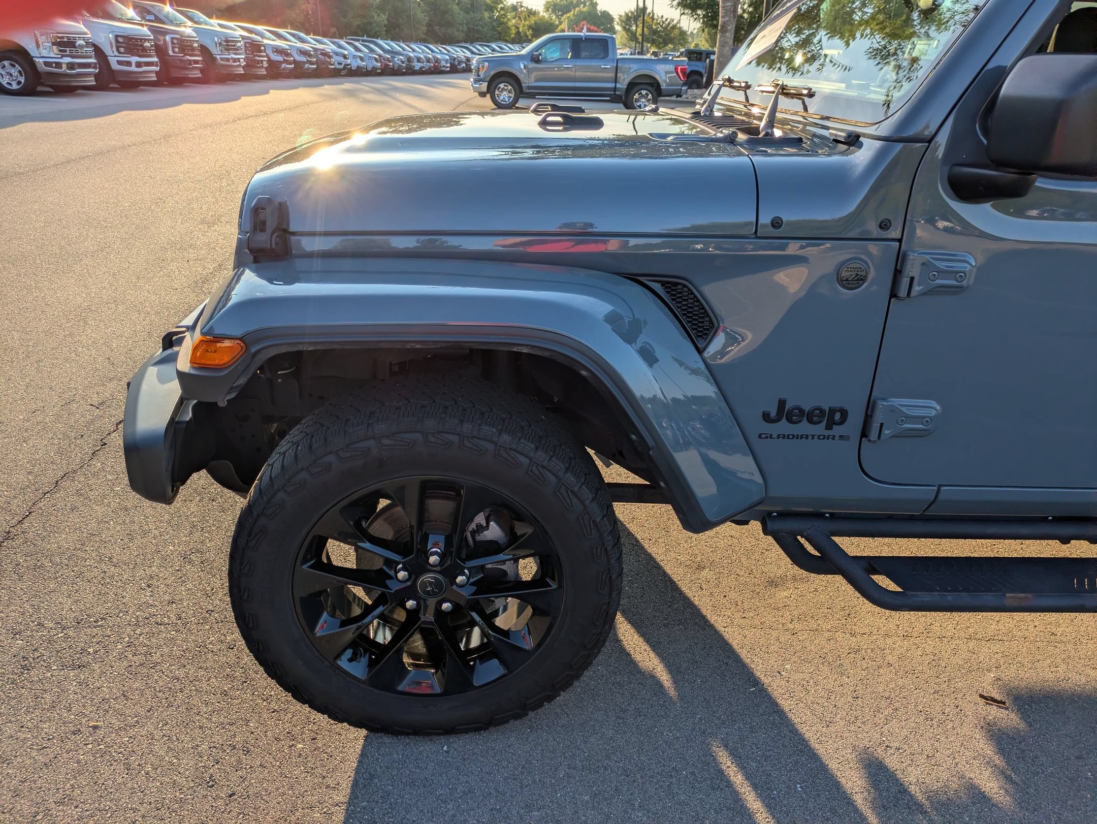 2025 Jeep Gladiator Nighthawk