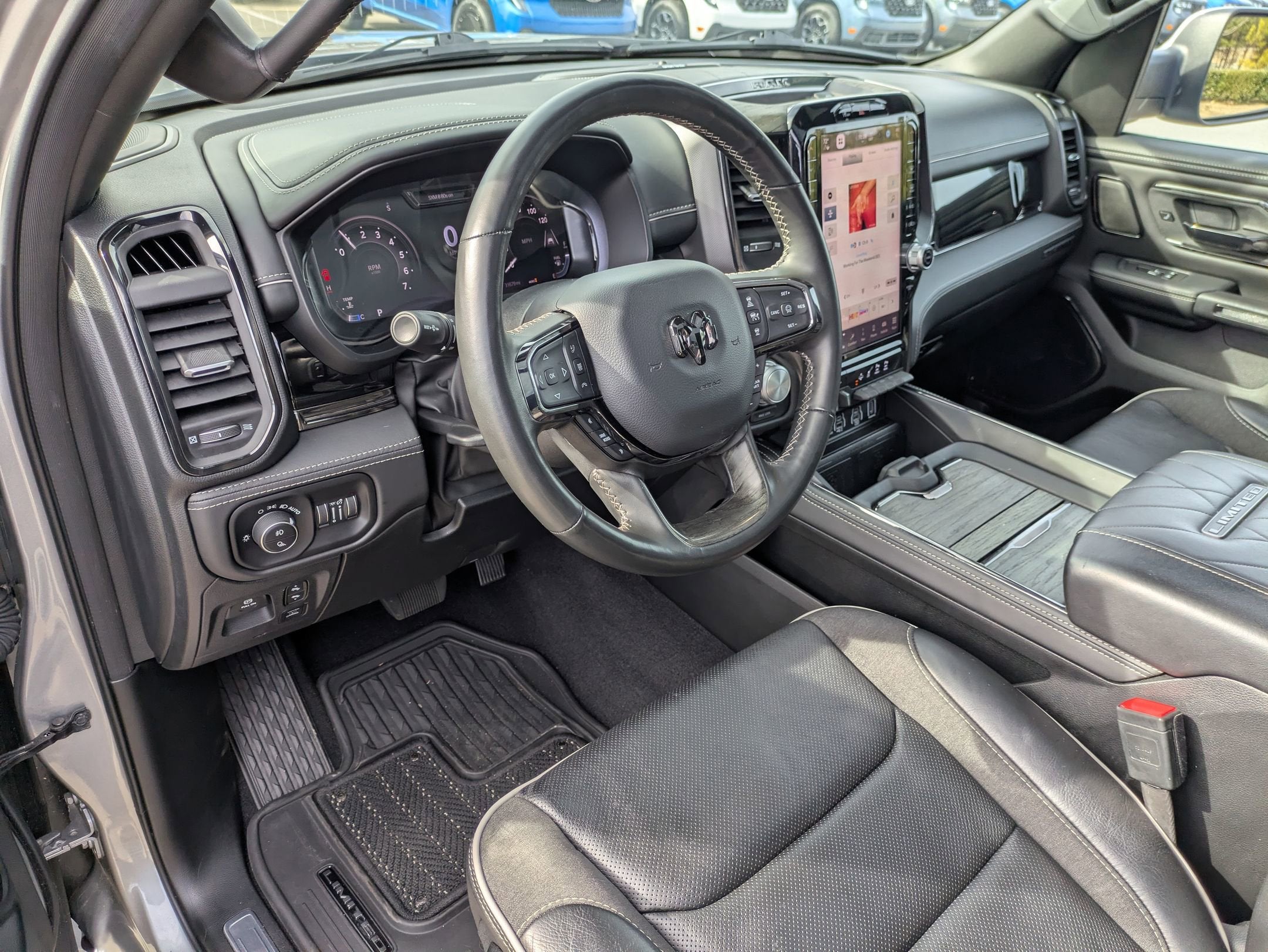 2025 RAM 1500 Limited