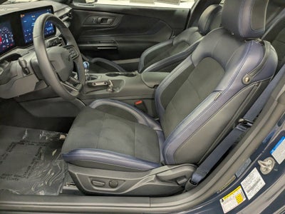 2025 Ford Mustang Dark Horse