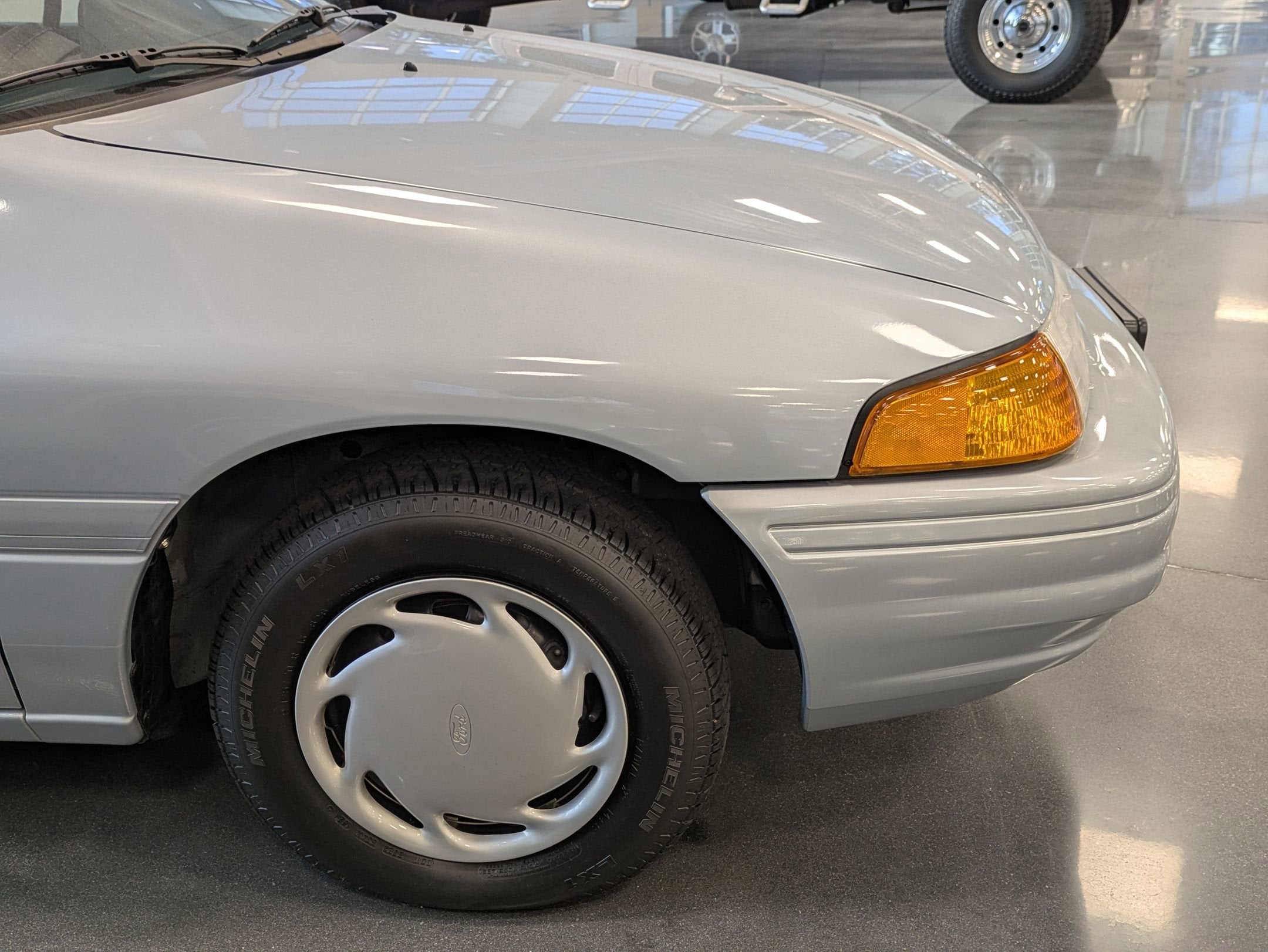 1993 Ford Escort LX
