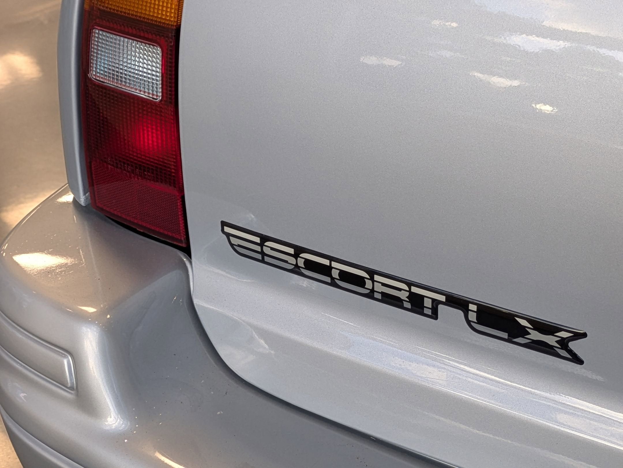 1993 Ford Escort LX