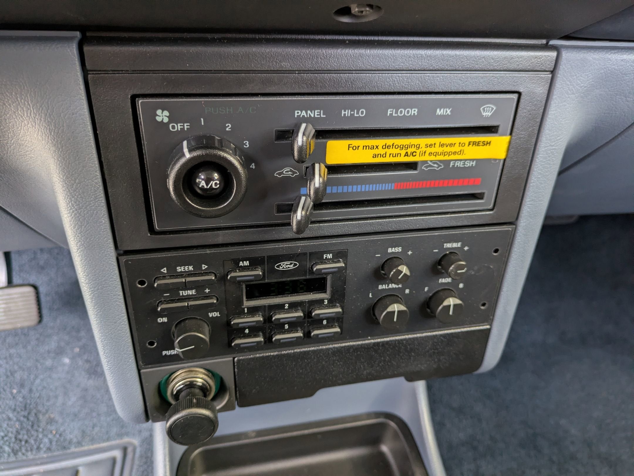 1993 Ford Escort LX