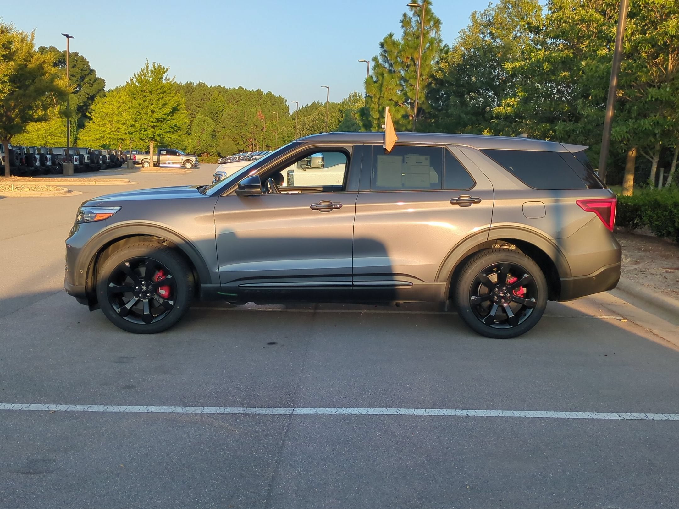 2022 Ford Explorer ST