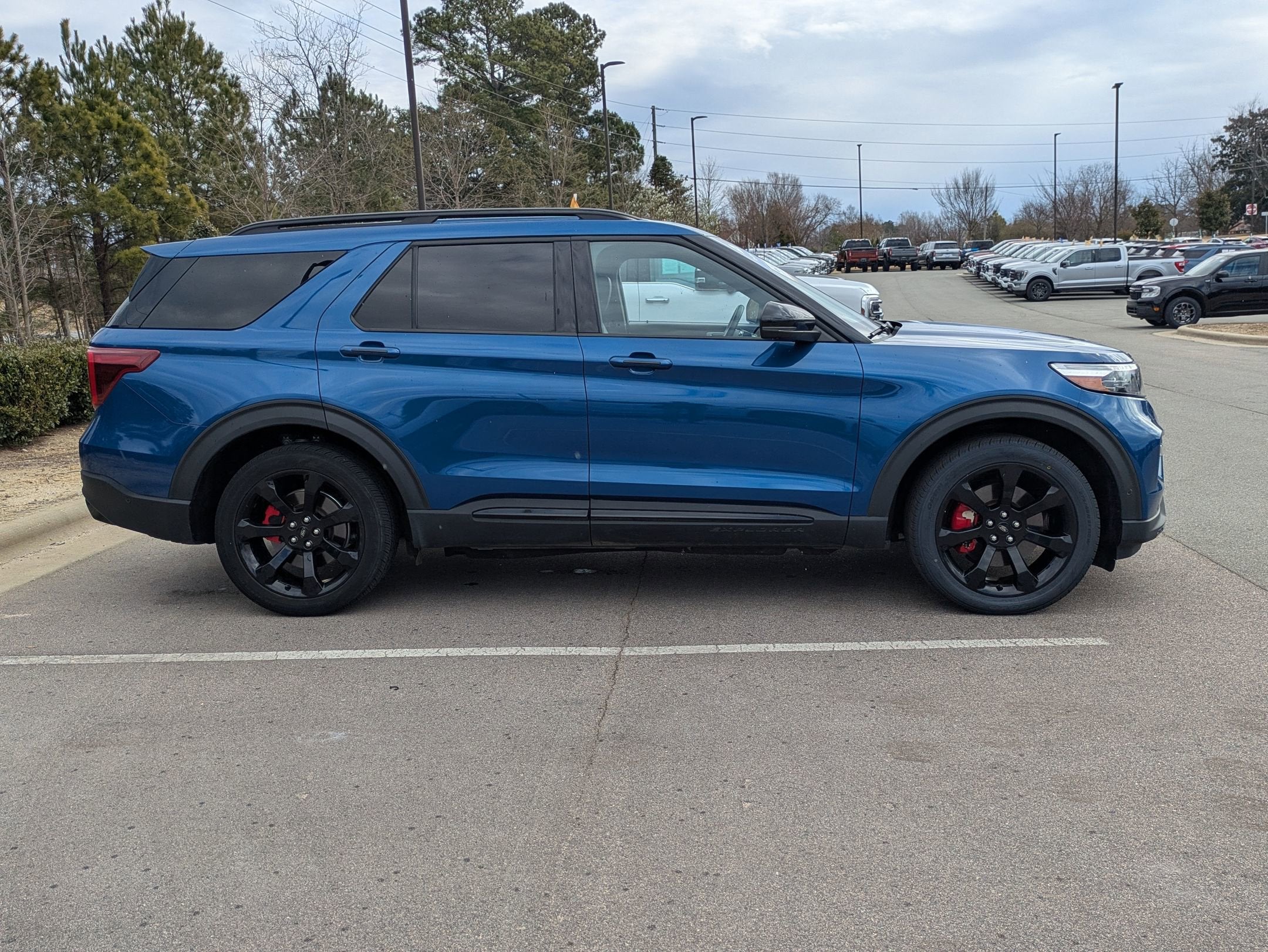 2021 Ford Explorer ST