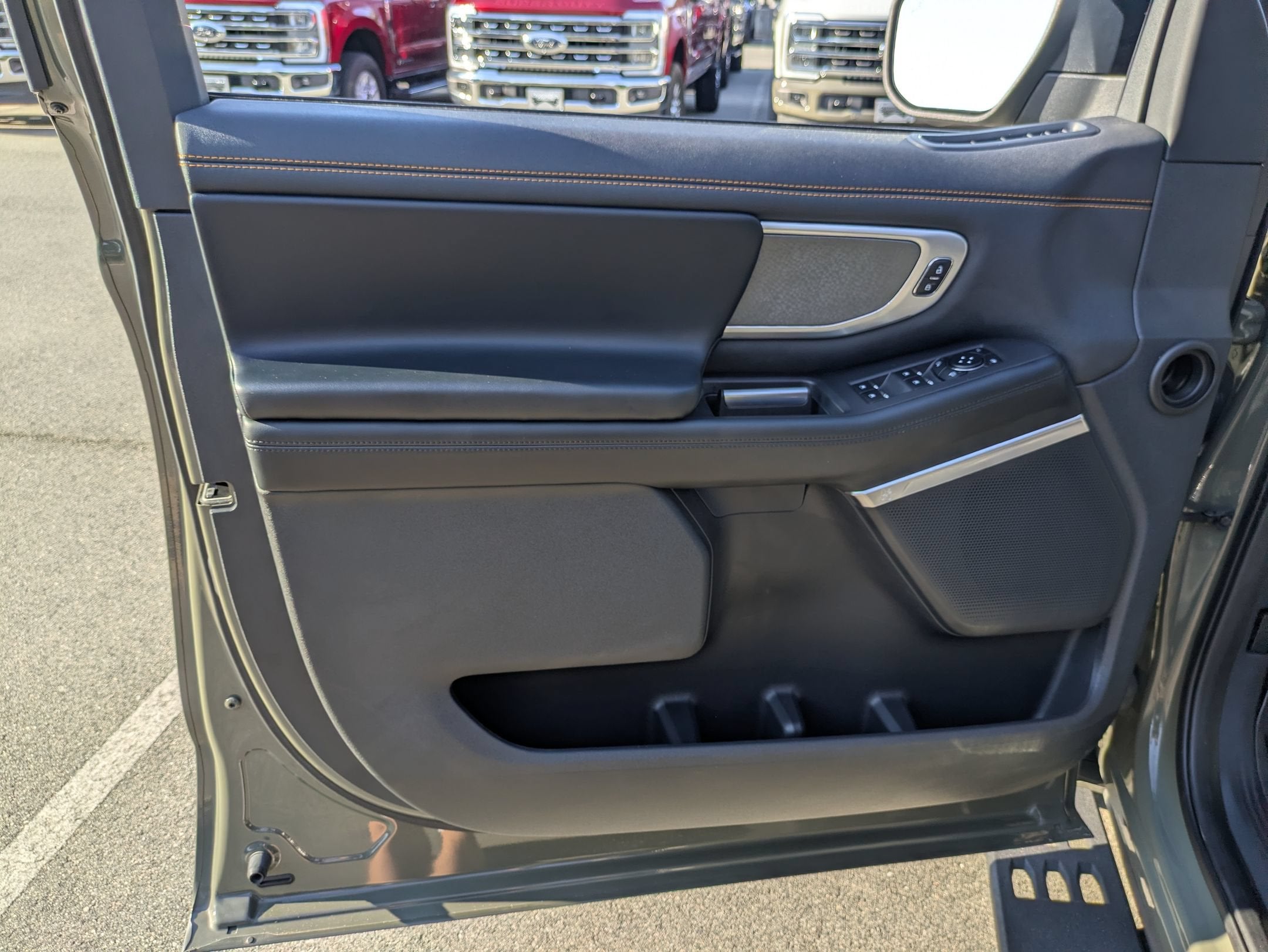 2025 Ford Expedition Tremor