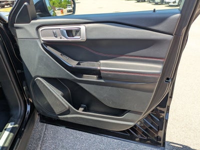 2024 Ford Explorer ST-Line