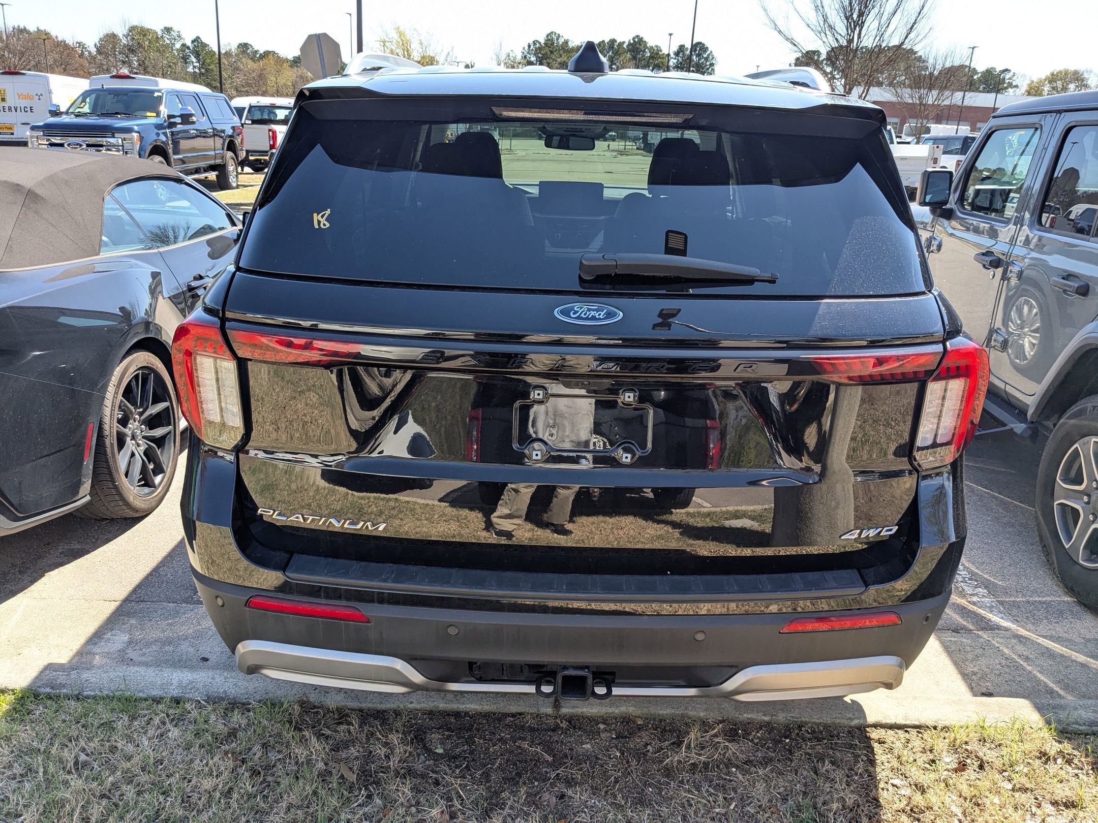 2025 Ford Explorer Platinum