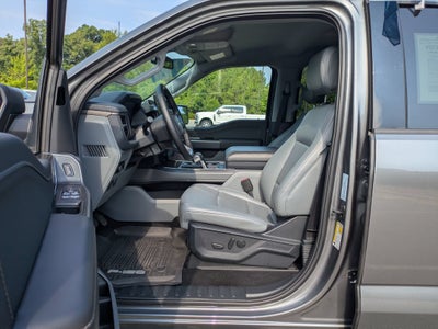 2025 Ford F-150 Lightning Flash