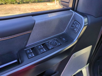 2024 Ford Super Duty F-250 SRW Platinum