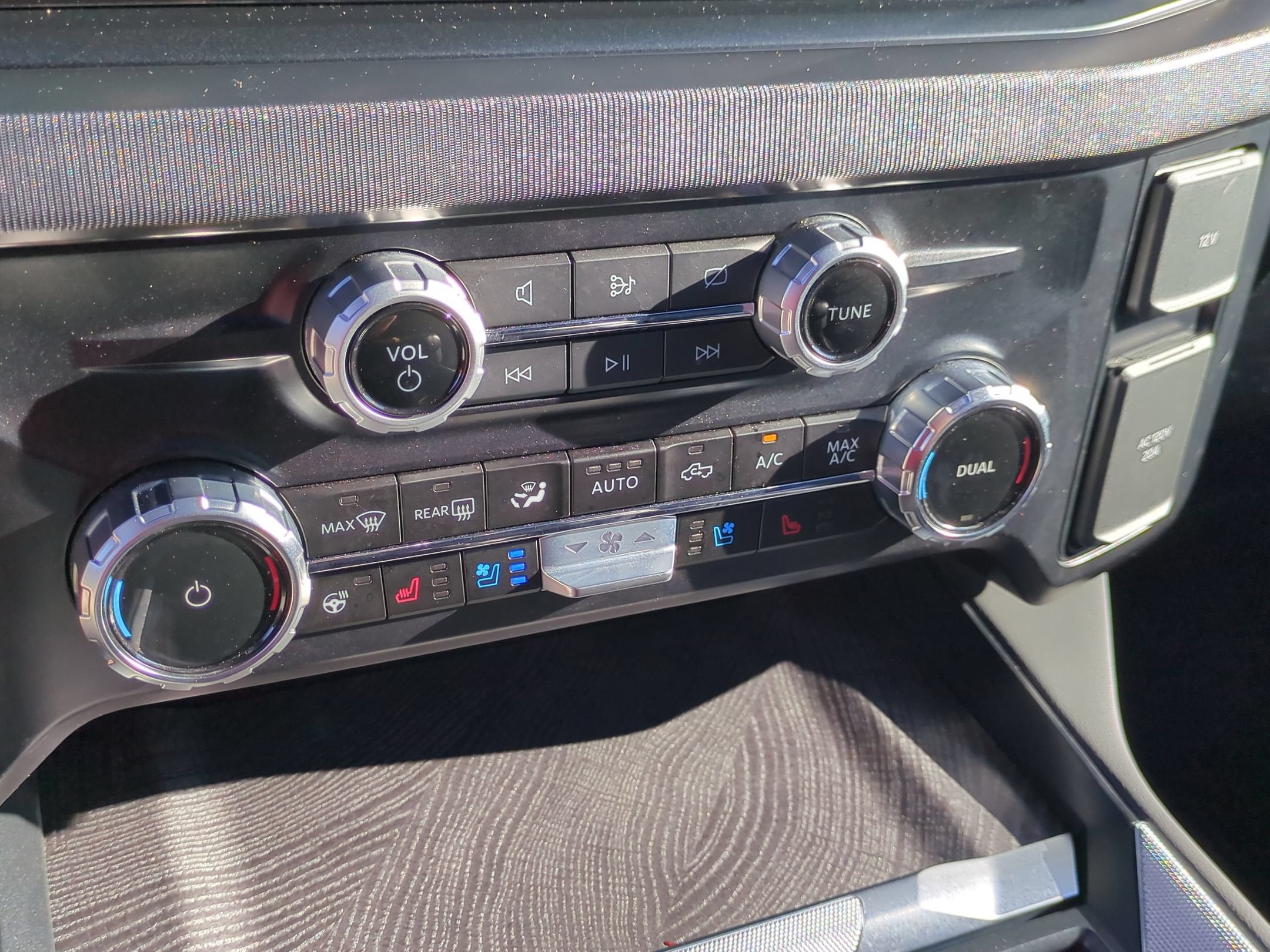 2024 Ford Super Duty F-250 SRW Platinum