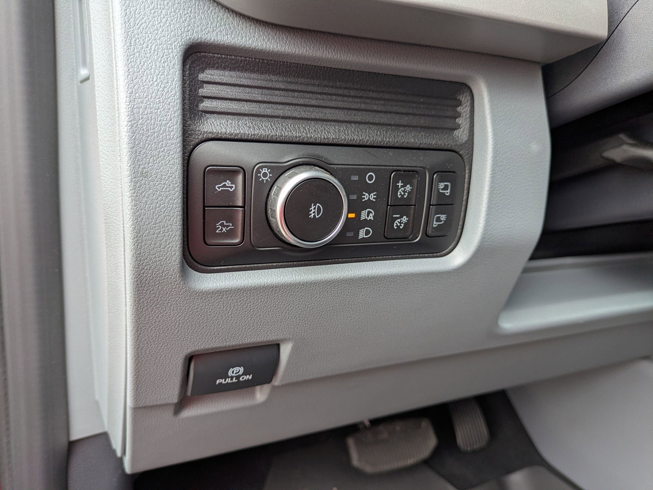 2025 Ford Super Duty F-250 SRW XLT