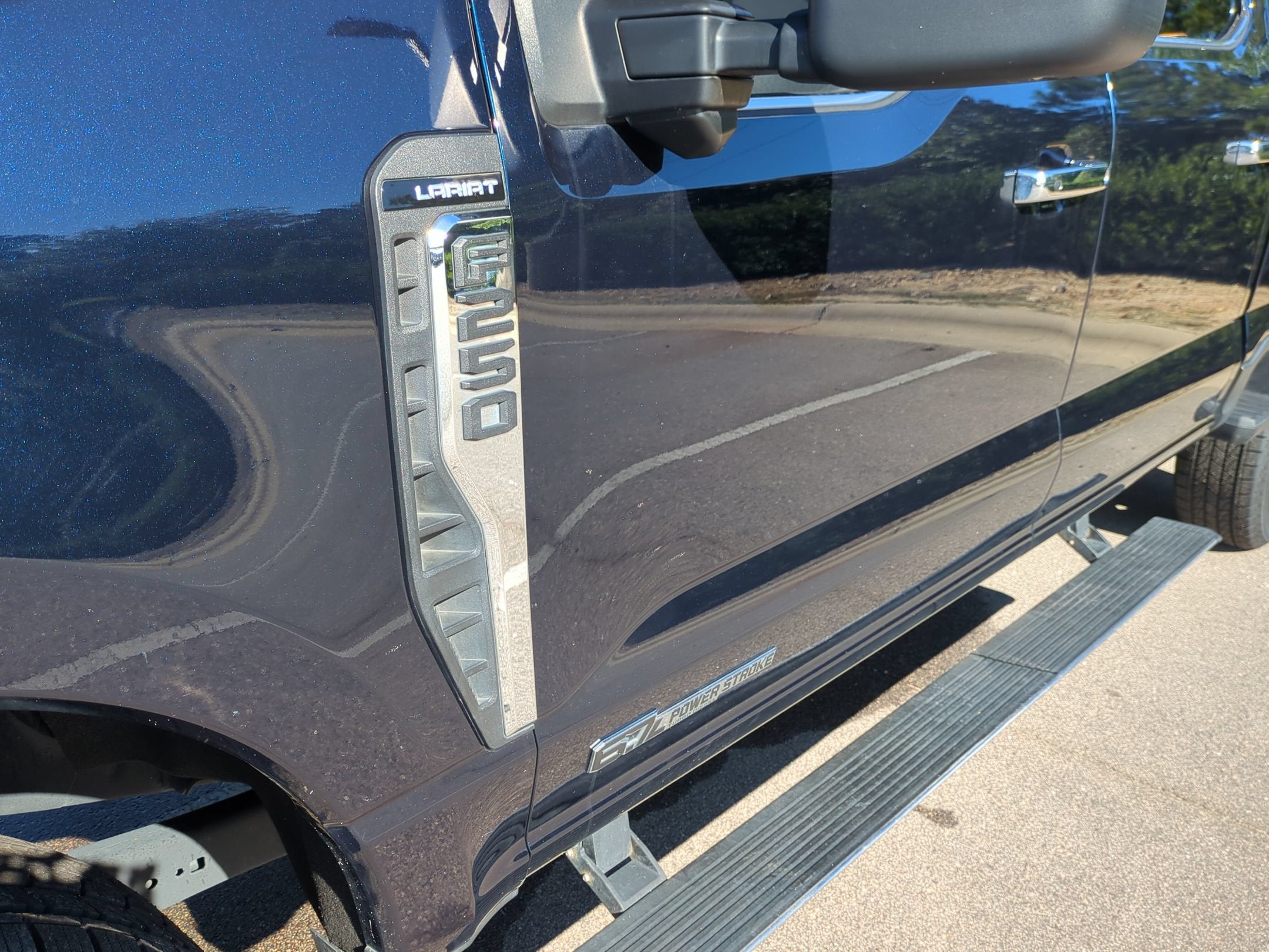2024 Ford Super Duty F-250 SRW LARIAT