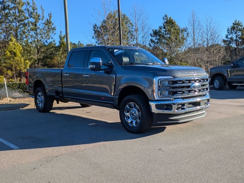 2023 Ford Super Duty F-350 SRW LARIAT