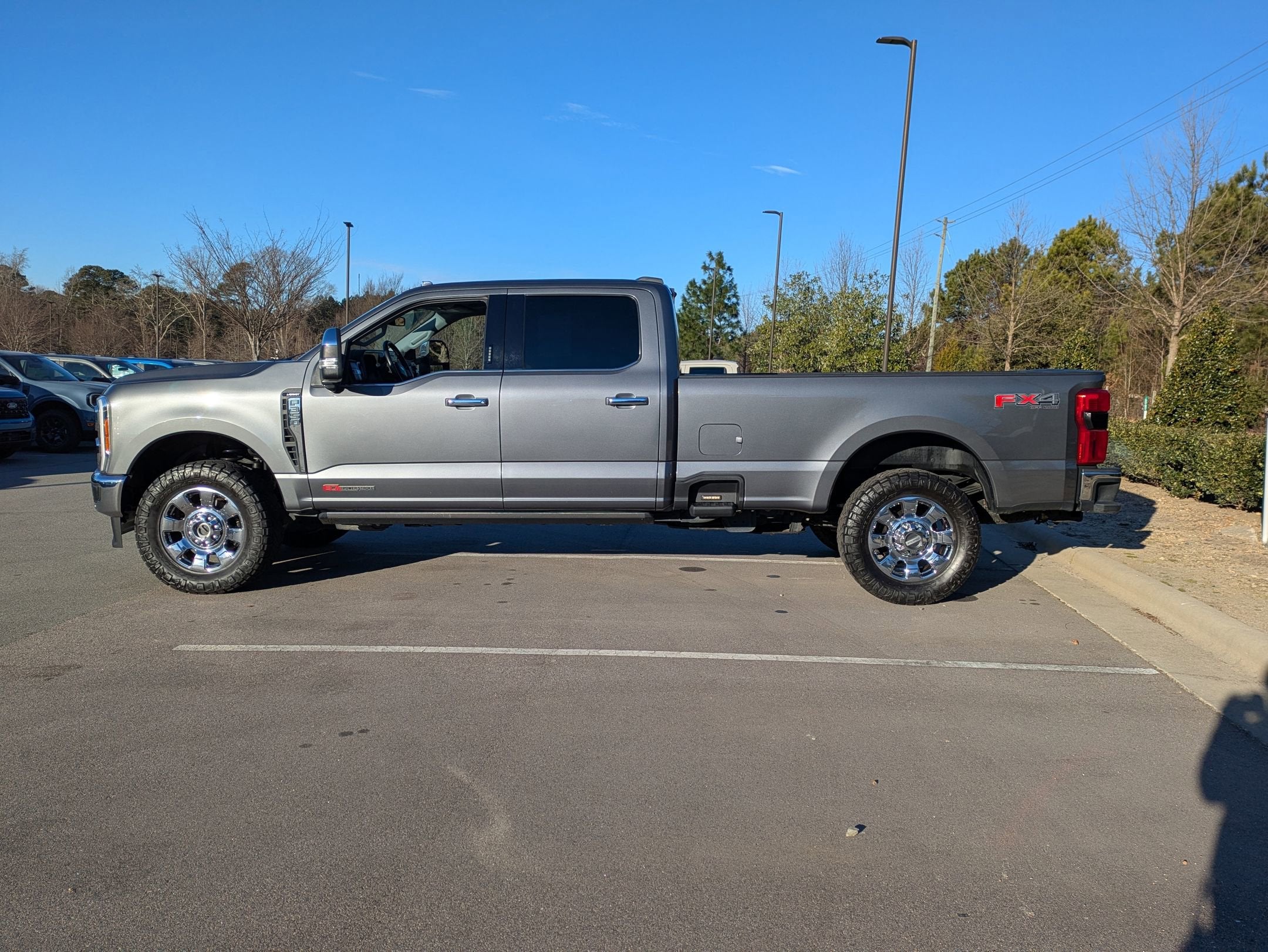 2023 Ford Super Duty F-350 SRW LARIAT