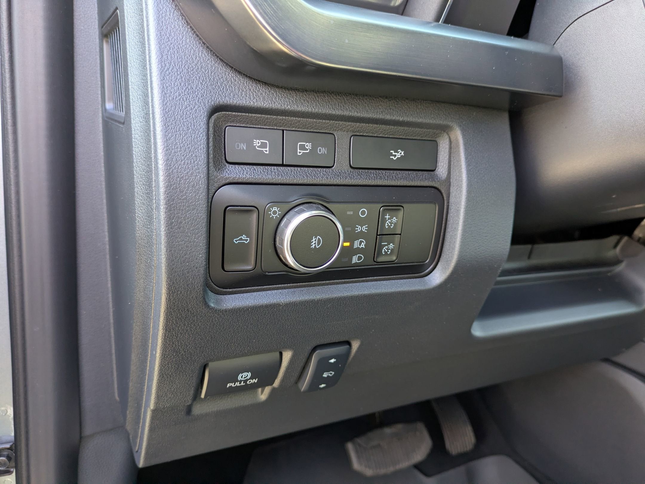 2024 Ford Super Duty F-350 SRW LARIAT