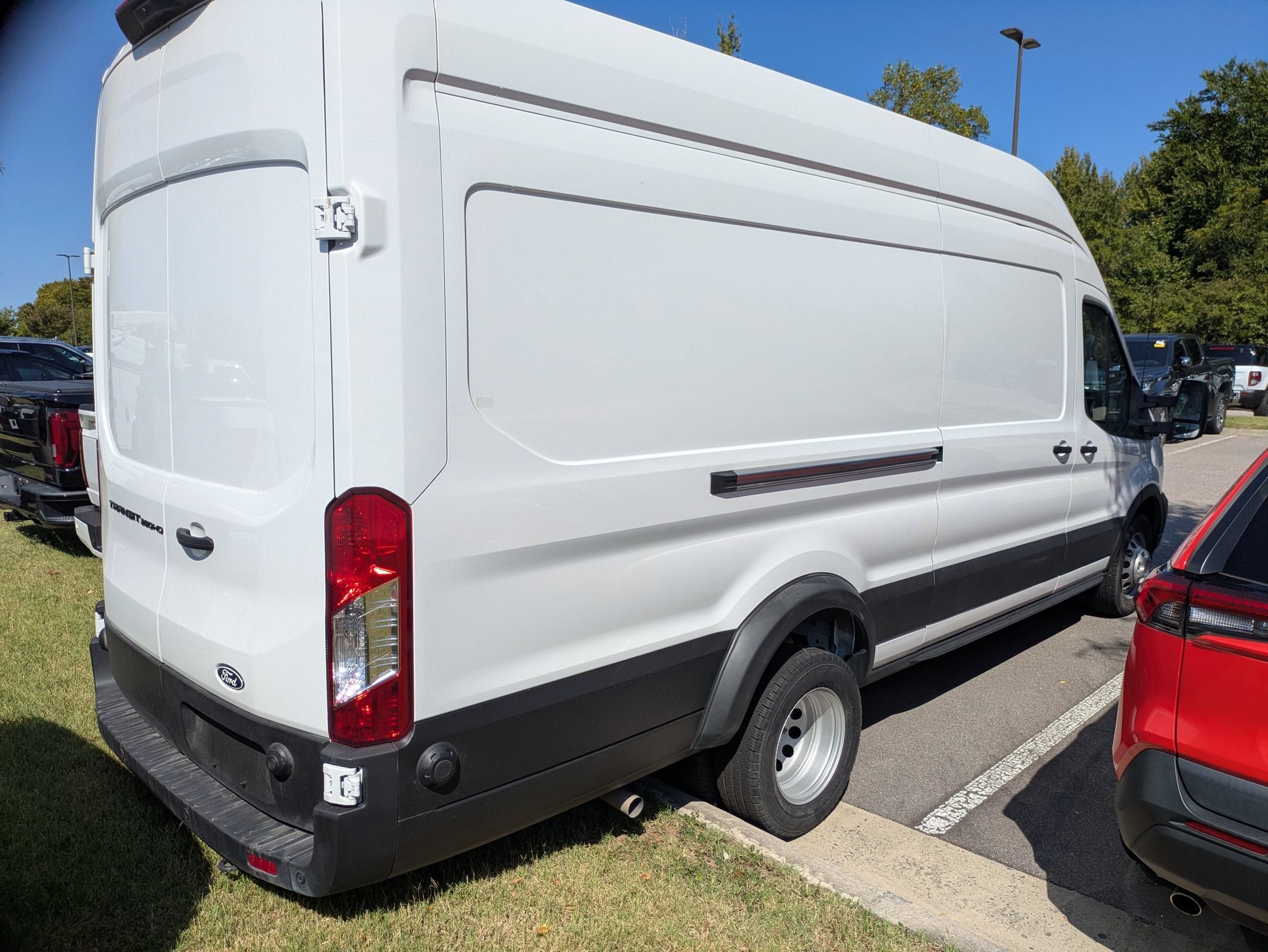 2026 Ford Transit Cargo Van Base