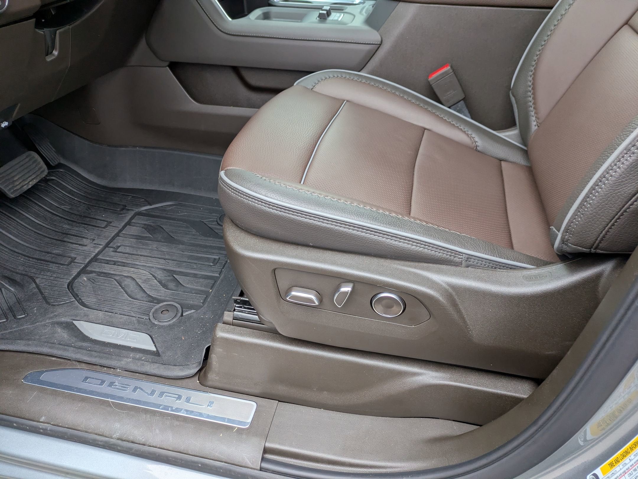 2026 GMC Sierra 2500HD Denali