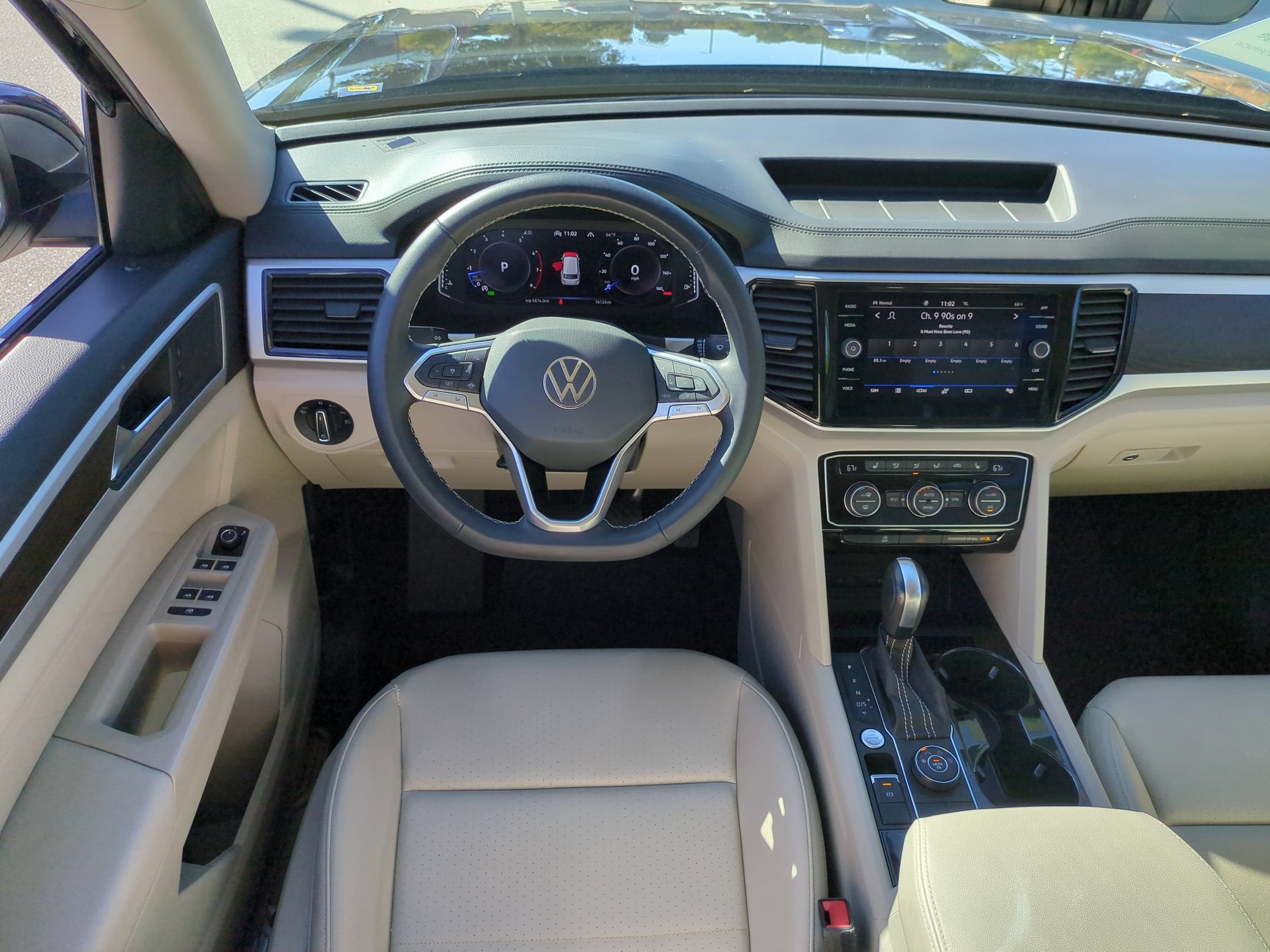 2022 Volkswagen Atlas 3.6L V6 SE w/Technology