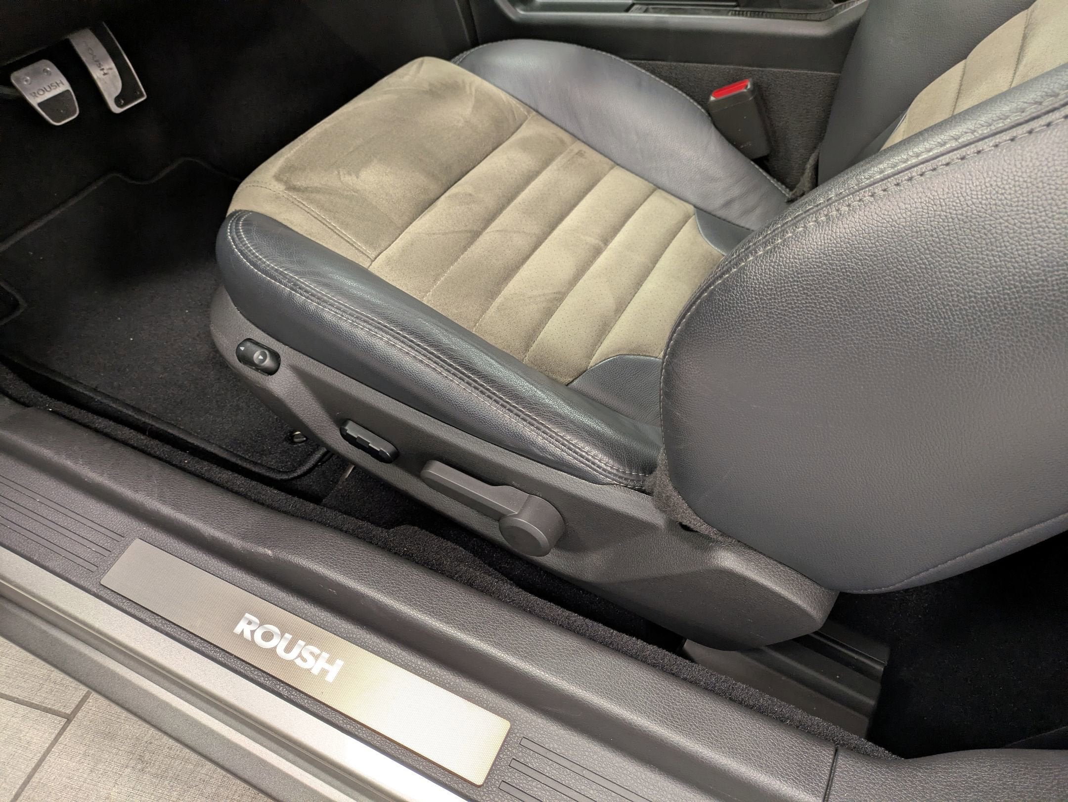 2008 Ford Mustang GT Deluxe