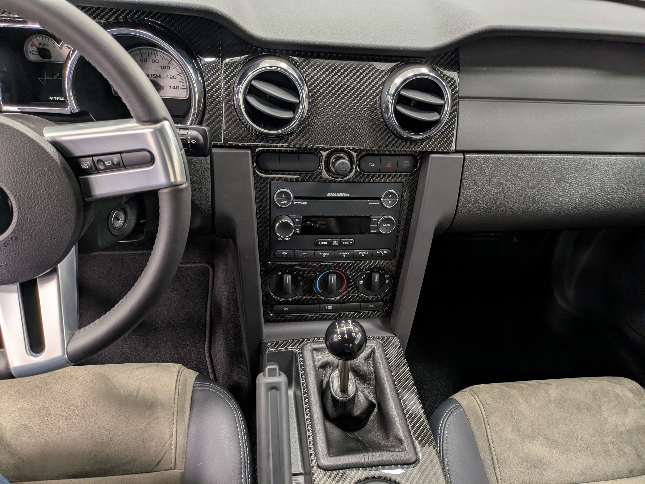 2008 Ford Mustang GT Deluxe