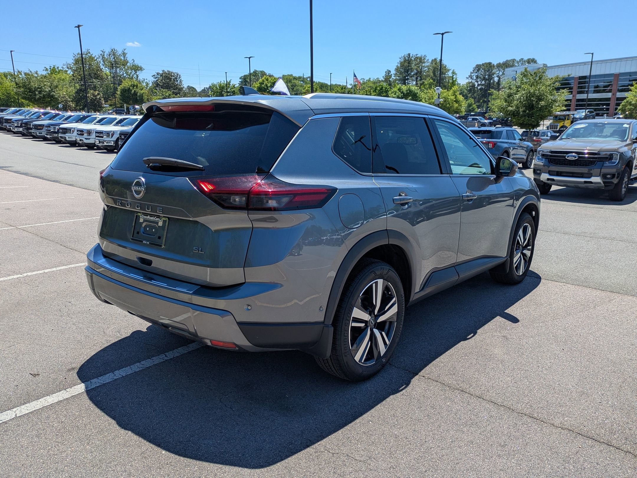 2024 Nissan Rogue SL