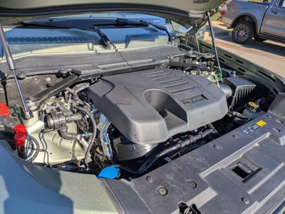 2024 Land Rover Defender X-Dynamic SE