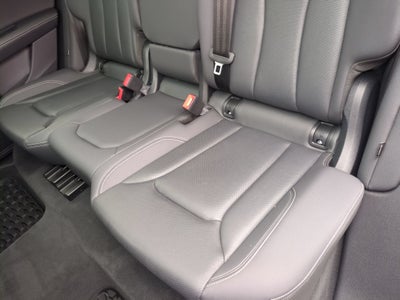 2023 Audi Q8 Premium Plus