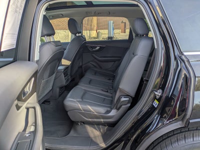 2021 Audi Q7 Premium Plus