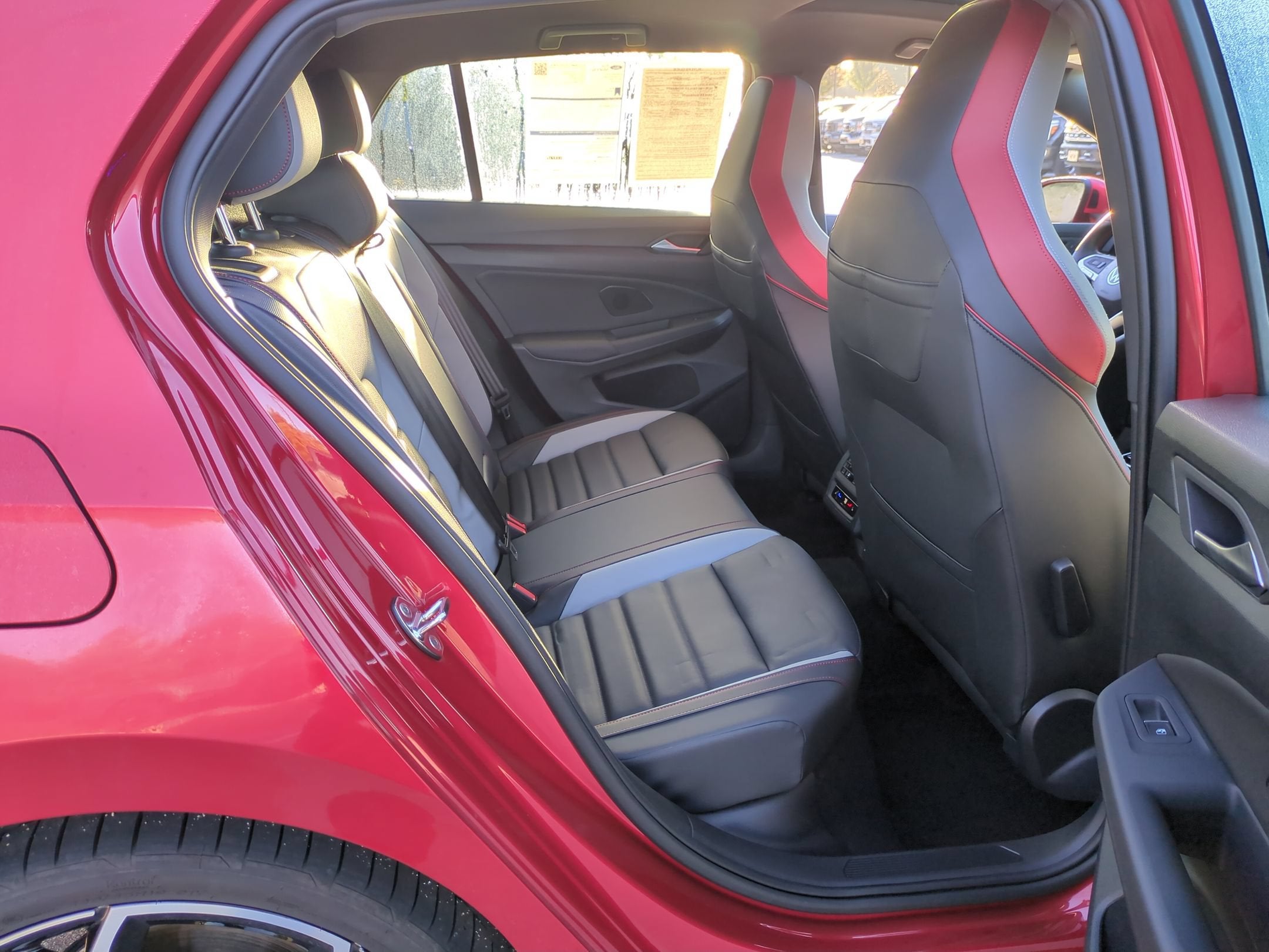 2026 Volkswagen Golf GTI Autobahn