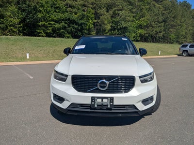 2021 Volvo XC40 R-Design