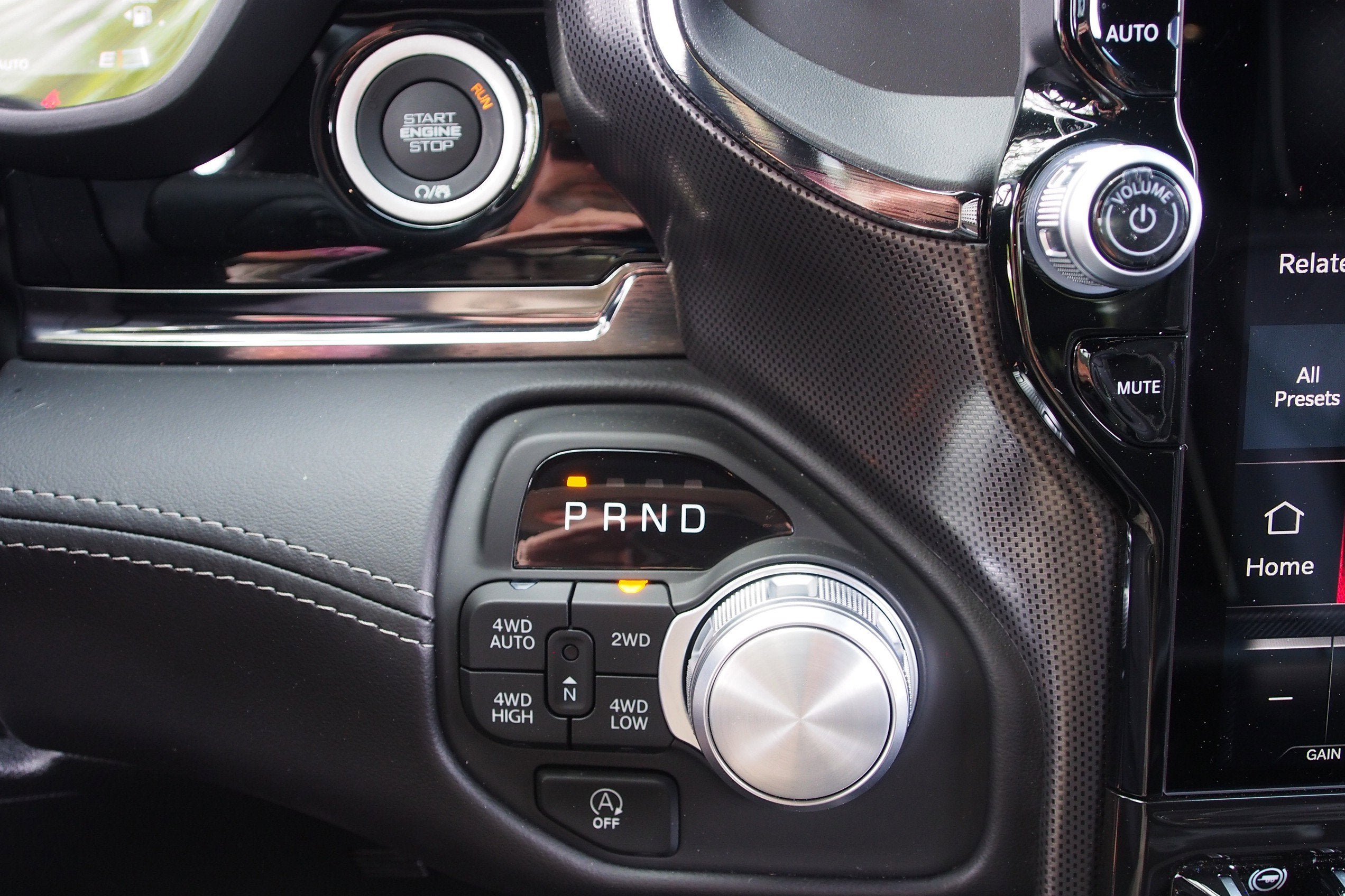 2025 RAM 1500 Limited