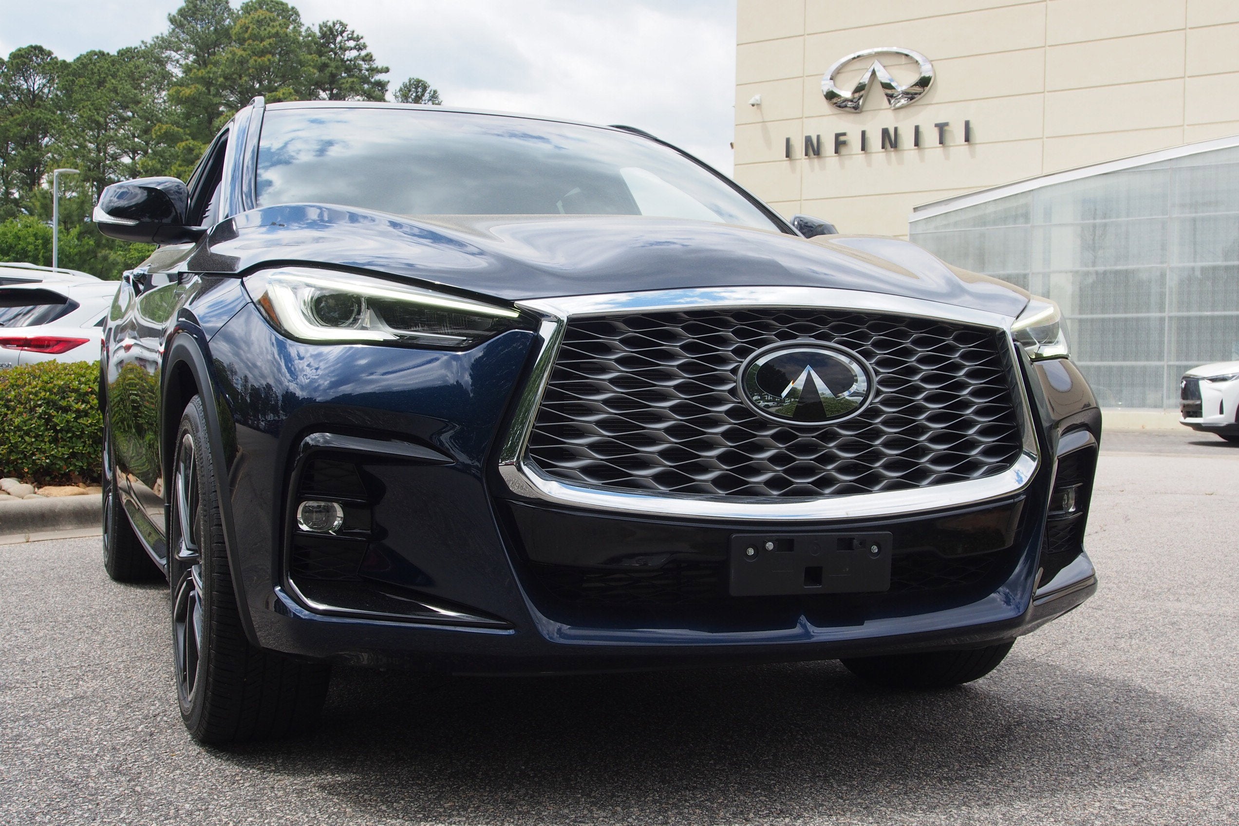2023 INFINITI QX55 LUXE