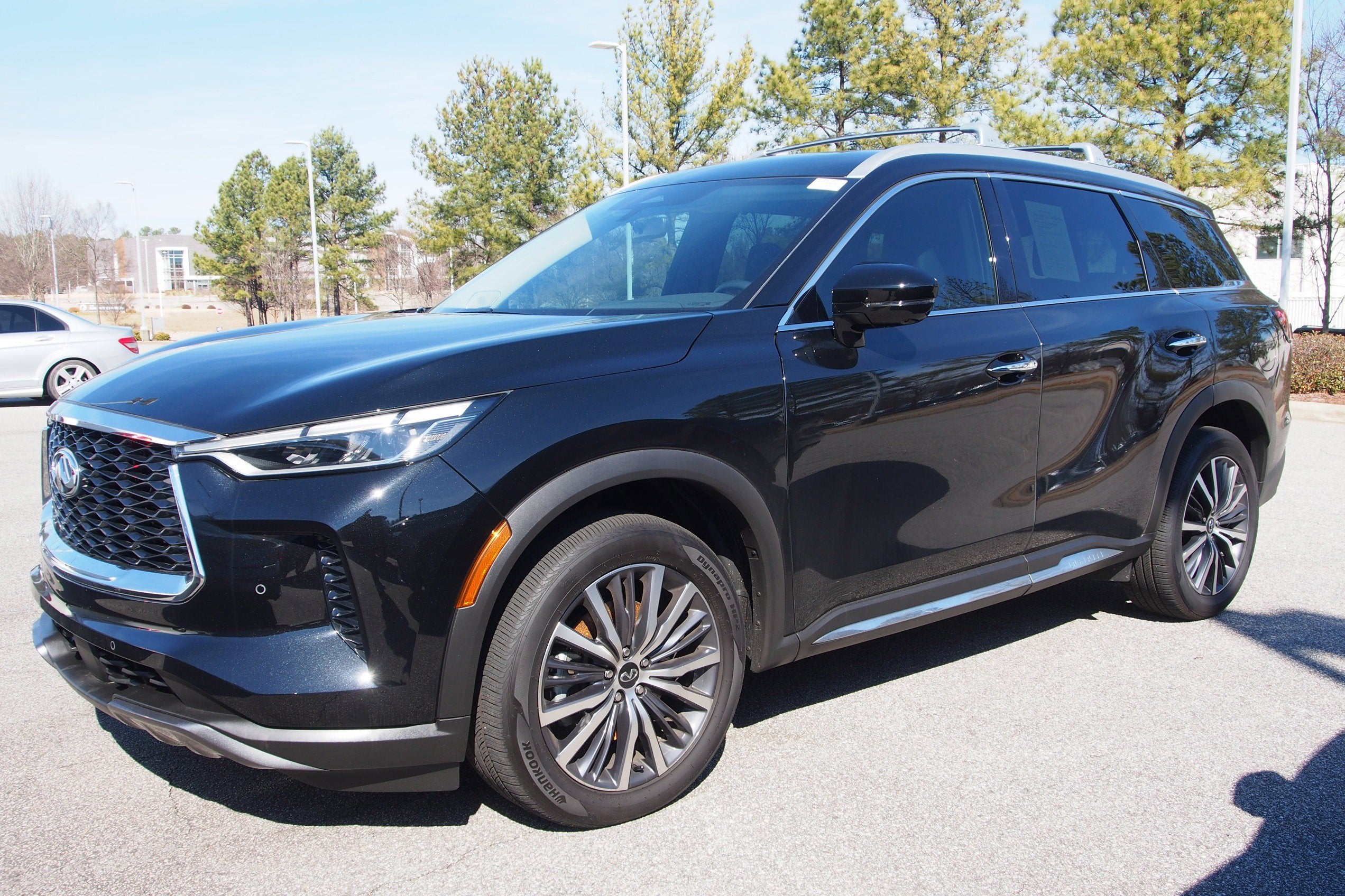 2025 INFINITI QX60 SENSORY