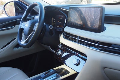 2022 INFINITI QX60 LUXE