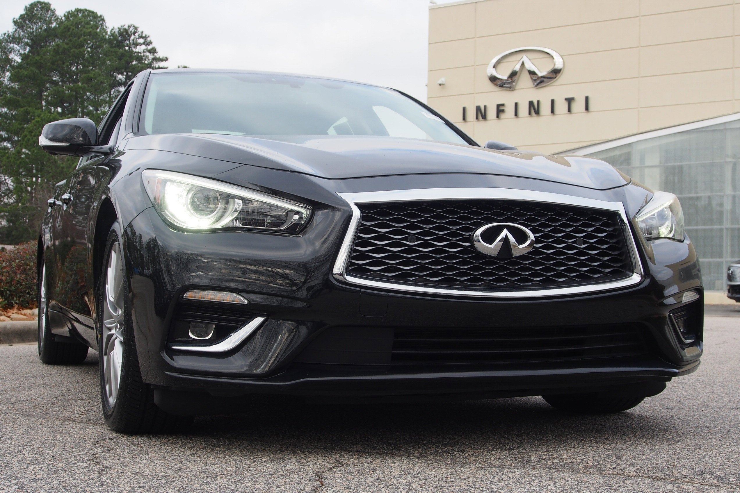 2022 INFINITI Q50 LUXE