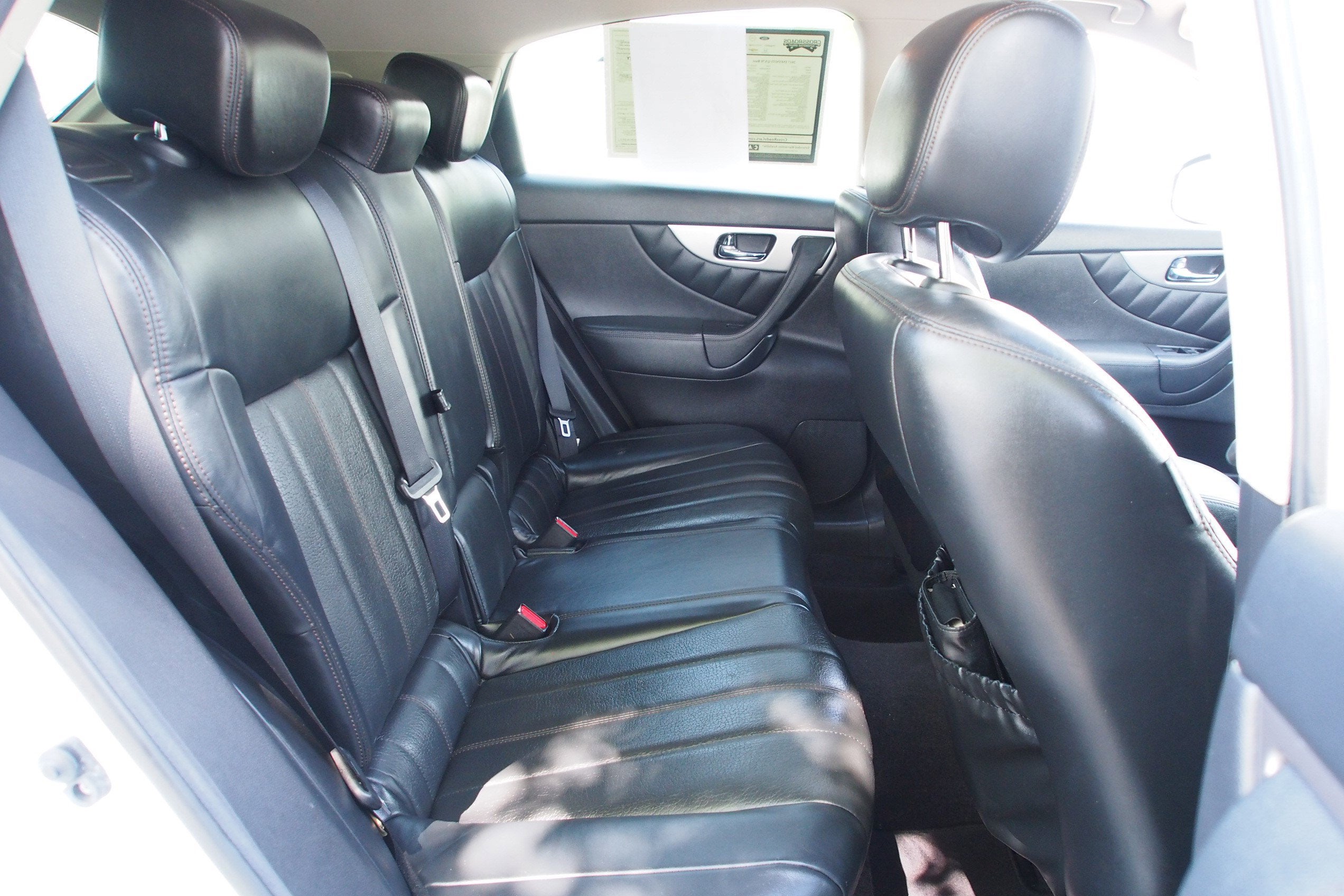 2017 INFINITI QX70 Base