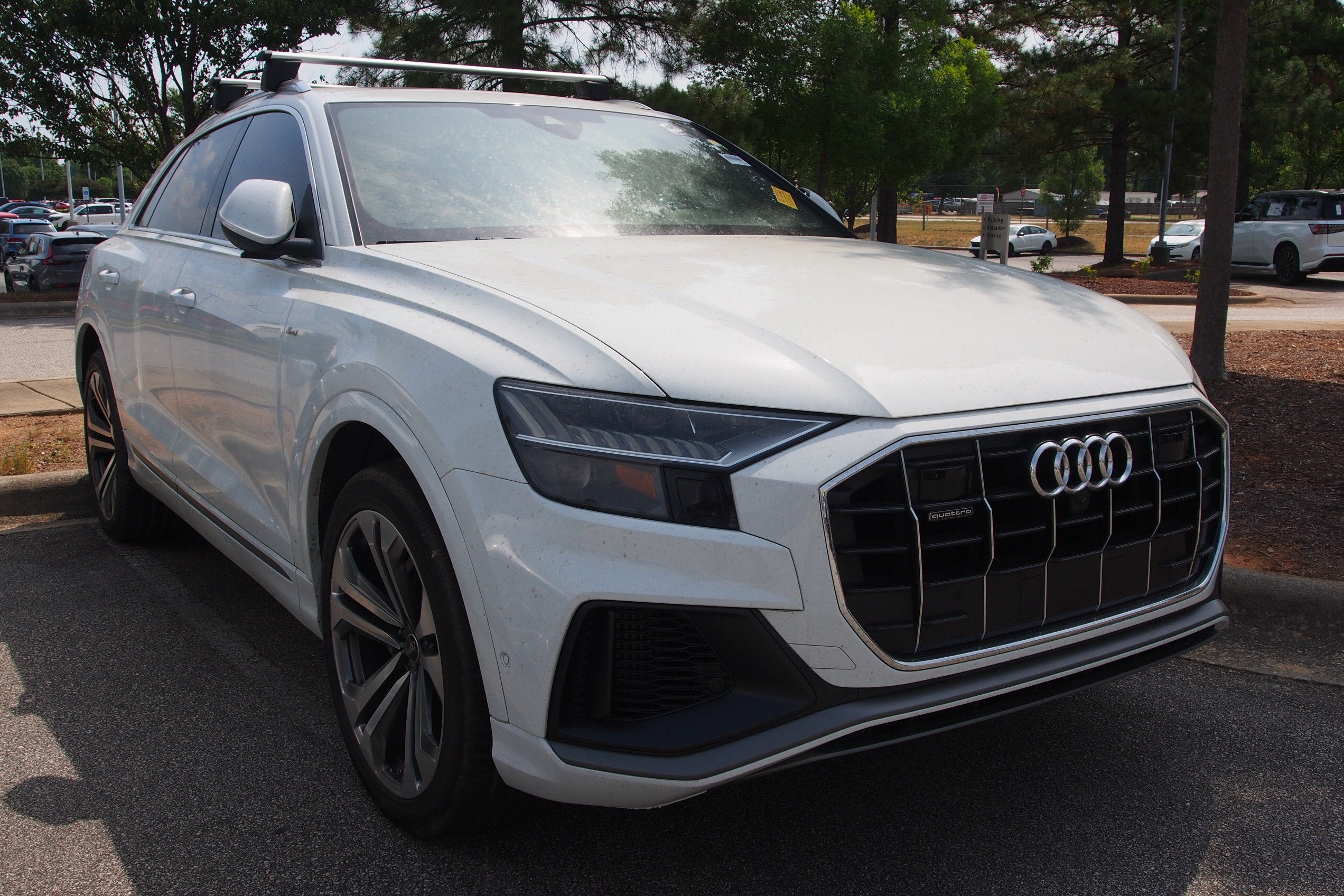 2022 Audi Q8 Premium Plus