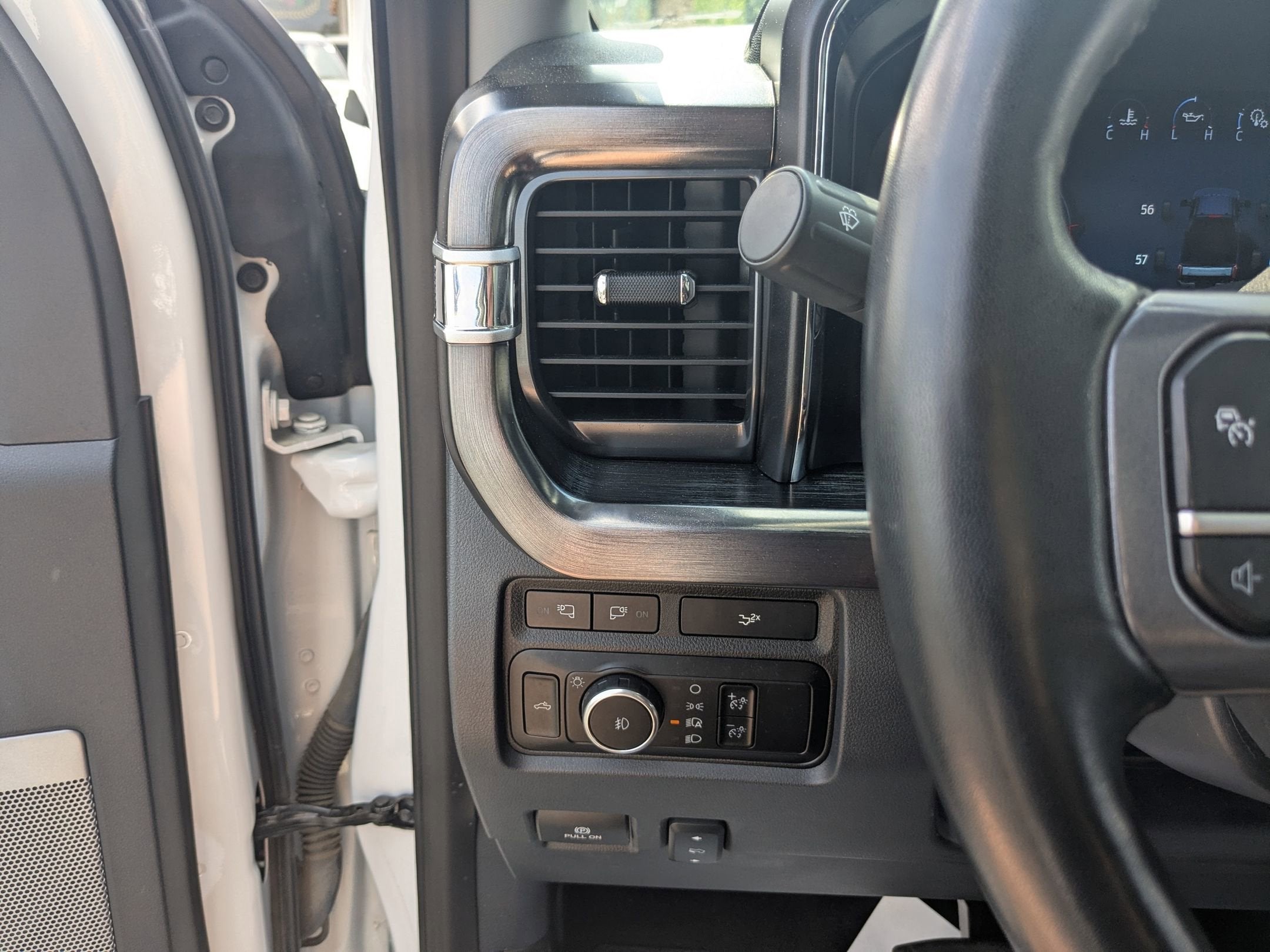 2023 Ford Super Duty F-250 SRW LARIAT
