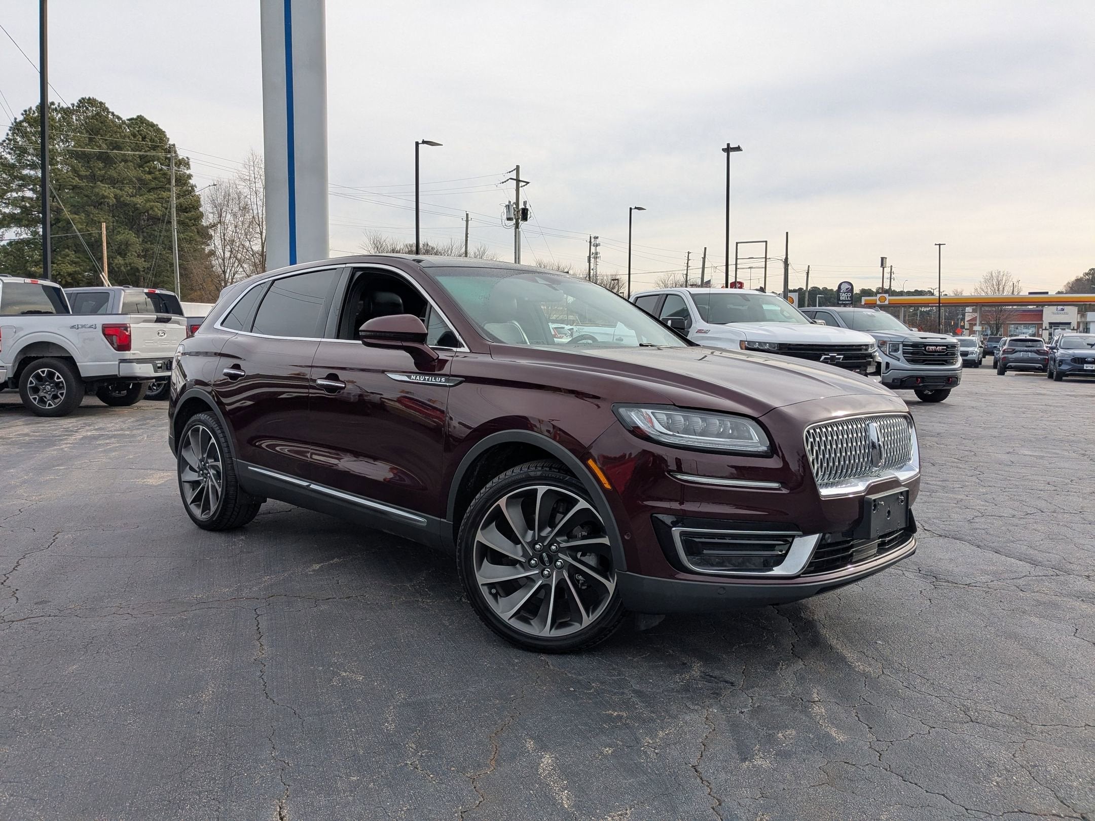 2019 Lincoln Nautilus Reserve