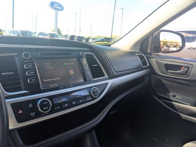 2016 Toyota Highlander LE Plus