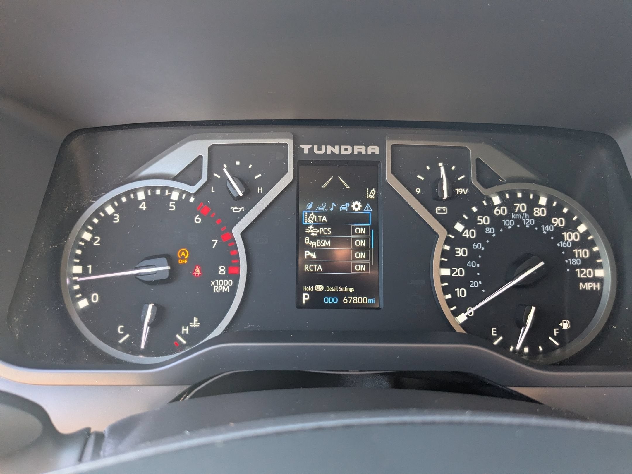 2022 Toyota Tundra 4WD SR5