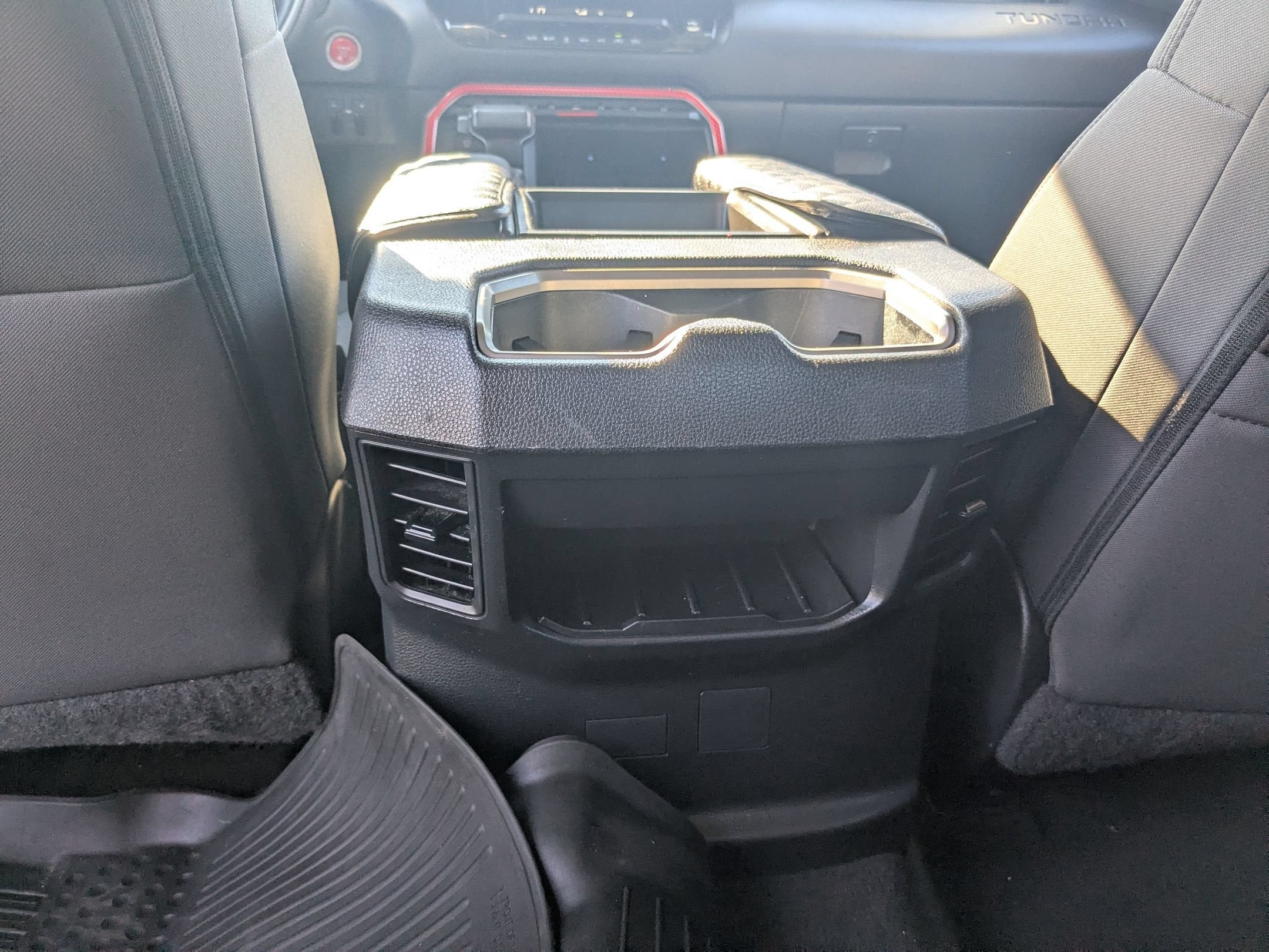 2022 Toyota Tundra 4WD SR5