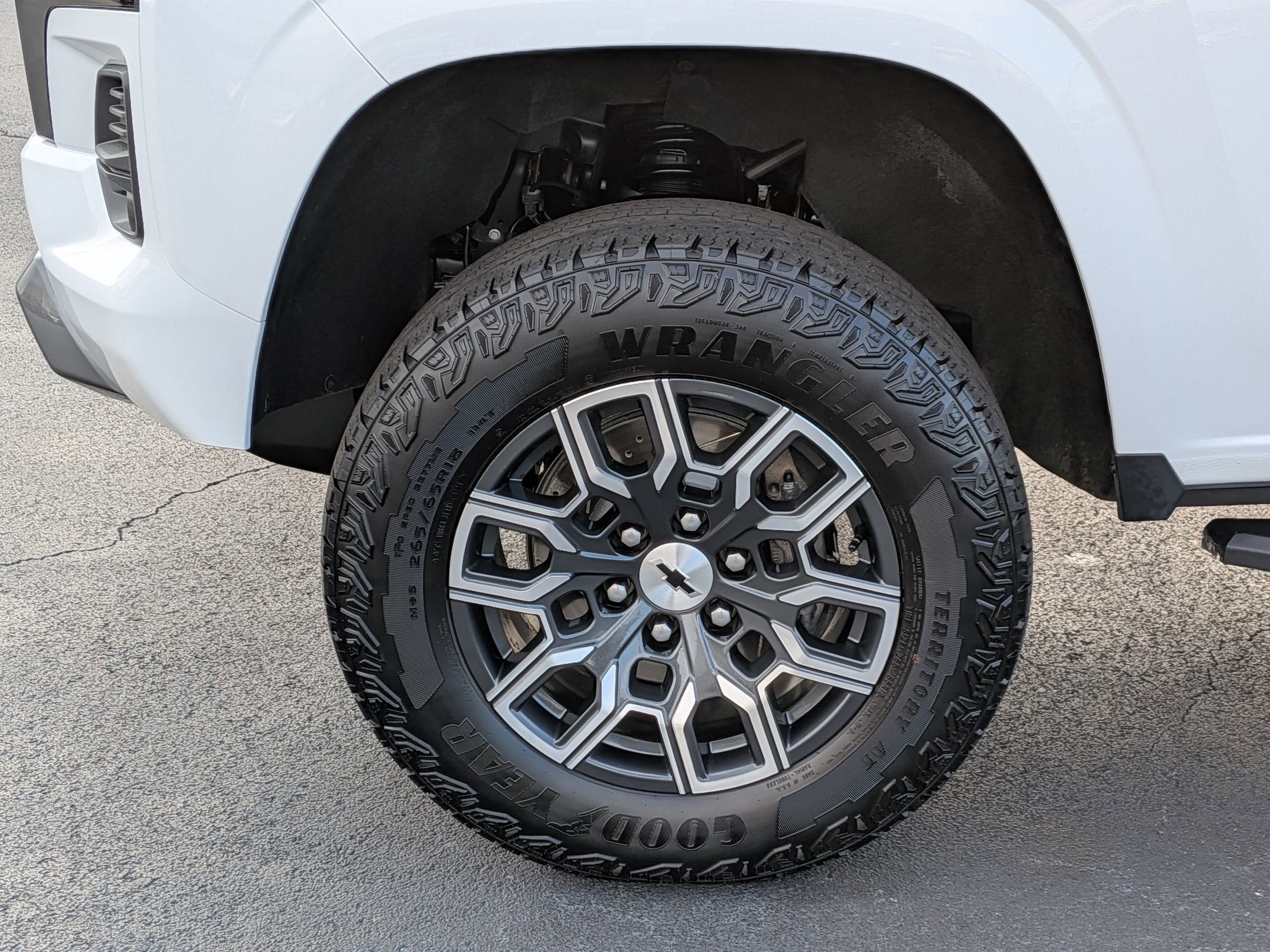 2024 Chevrolet Colorado 4WD Z71