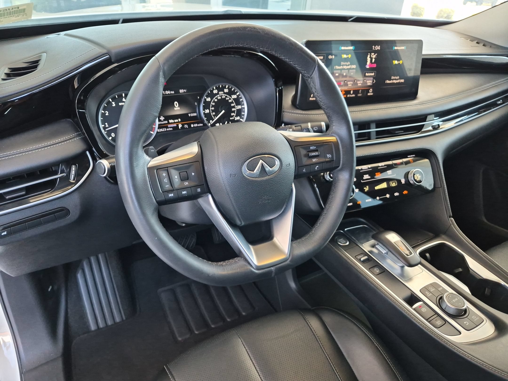 2022 INFINITI QX60 PURE