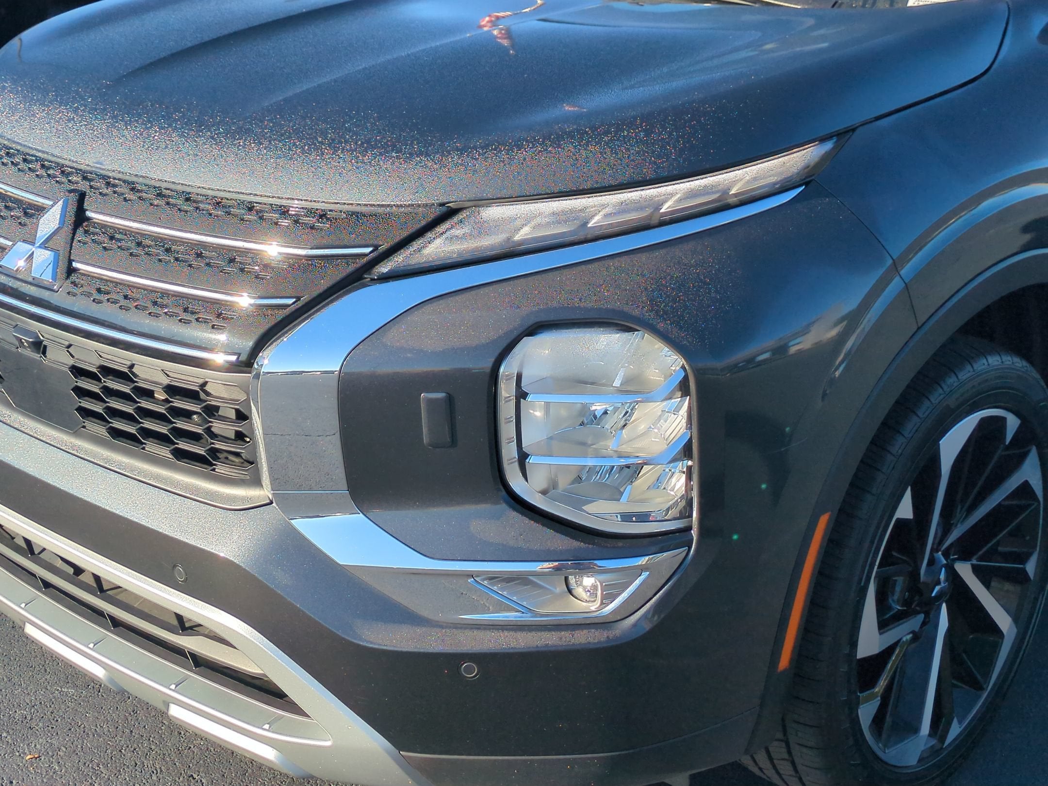 2024 Mitsubishi Outlander SE Black Edition